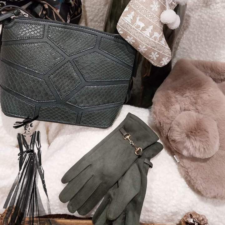 Accessoires de mode à Château-Gontier-sur-Mayenne